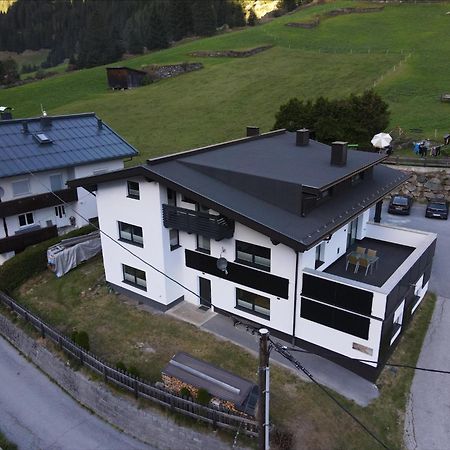 ザンクト・レオンハルト・イム・ピッツタールAlpenliebe Pitztalアパートメント エクステリア 写真