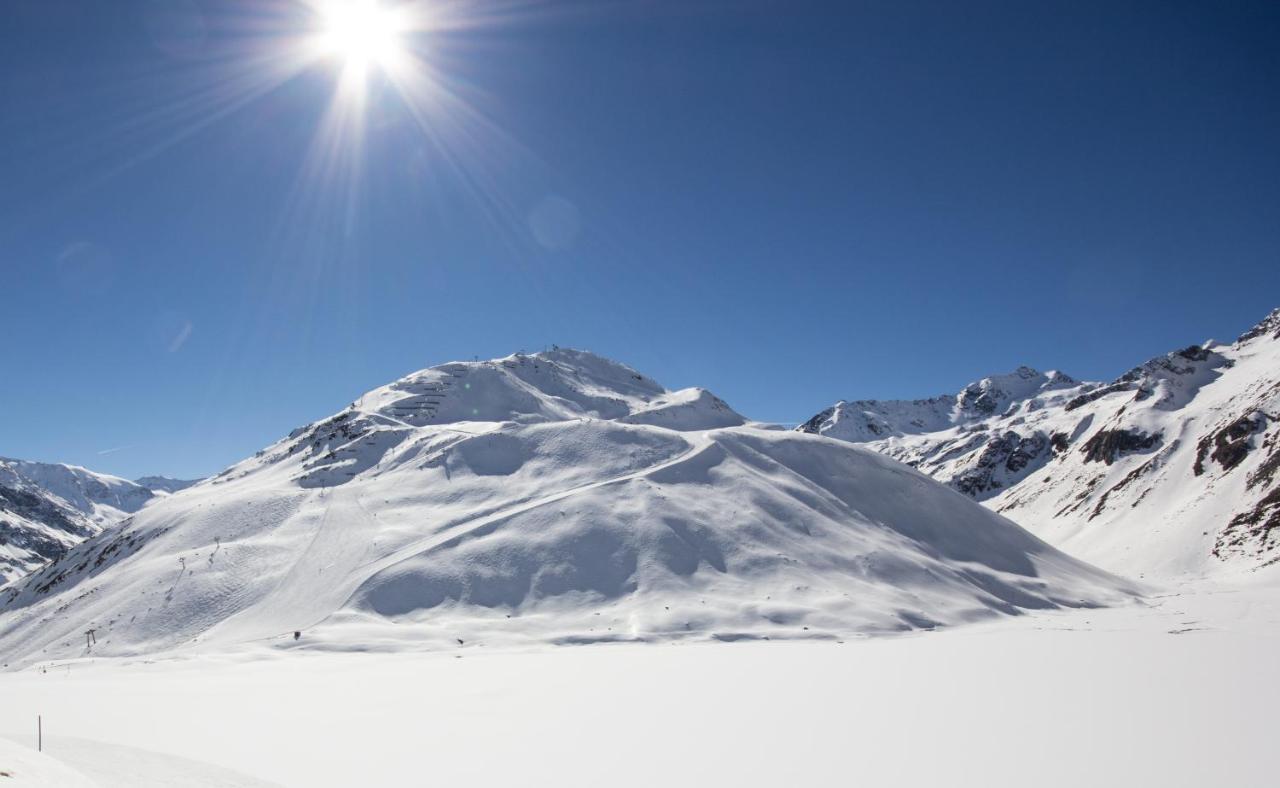 ザンクト・レオンハルト・イム・ピッツタールAlpenliebe Pitztalアパートメント エクステリア 写真